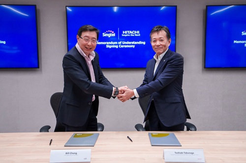 [image]From left to right: Bill Chang, CEO of Singtel's Digital InfraCo; Toshiaki Tokunaga, Executive Vice President, Hitachi, Ltd.